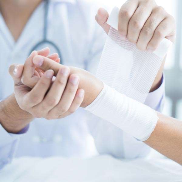 Best Wound Dressing At Home in Pakke-Kessang